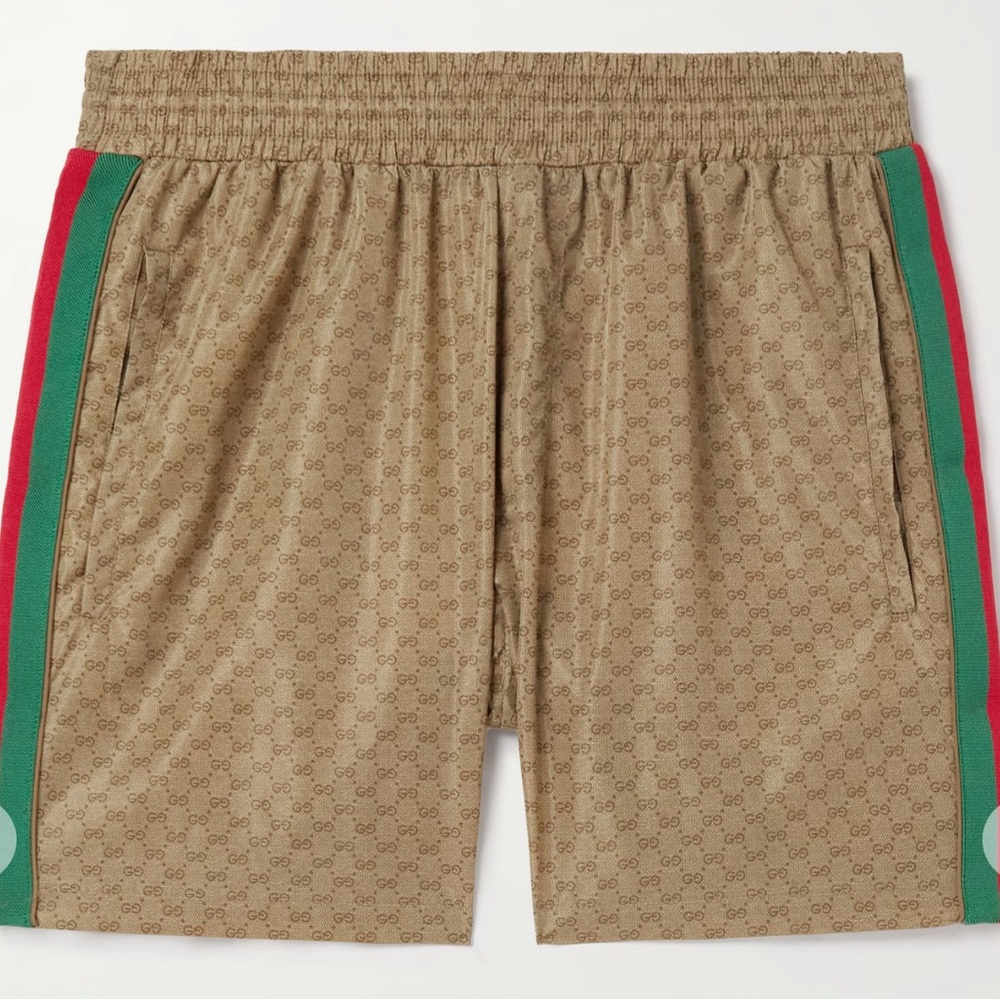 Gucci Beige Monogram Shorts with Red and Green Accents (damaged)